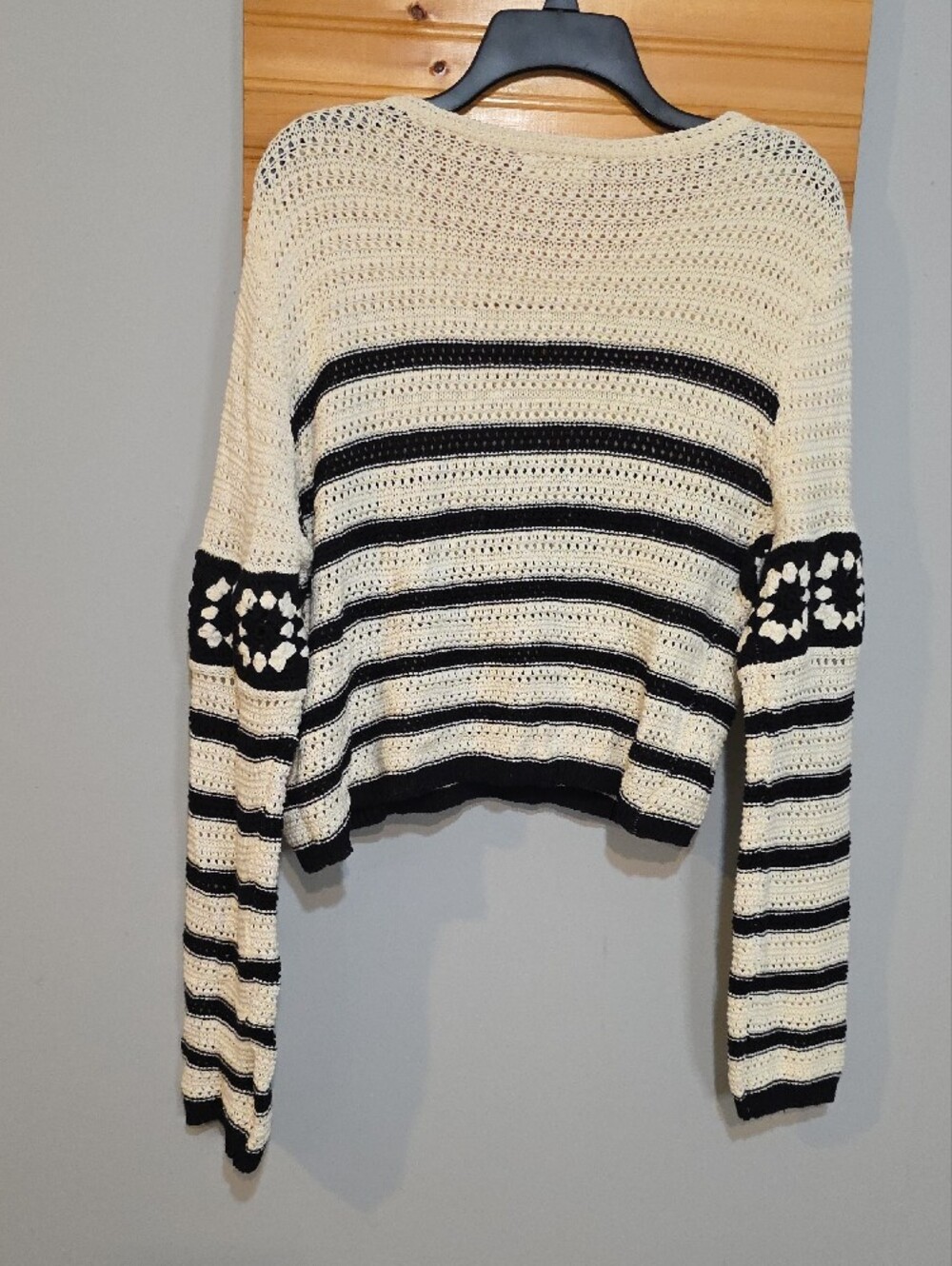 Boho Crochet Granny Square Sweater Cream Black Aaron & Amber Sz L - Picture 4 of 6